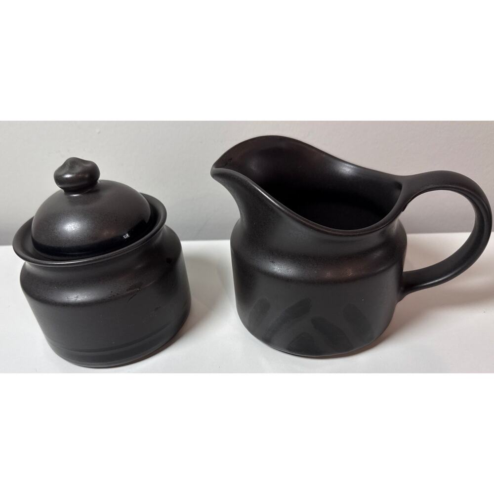 Pfaltzgraff Black Stoneware Creamer Sugar Bowl Set MCM Tea Pot Match